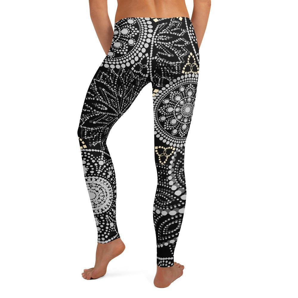 Mandala Leggings Schwarz Weiß – Boho Style mit UV - Schutz | Langlebige Damenleggings mit 4 - Wege - Stretch & elastischem Bund - YogaStylz