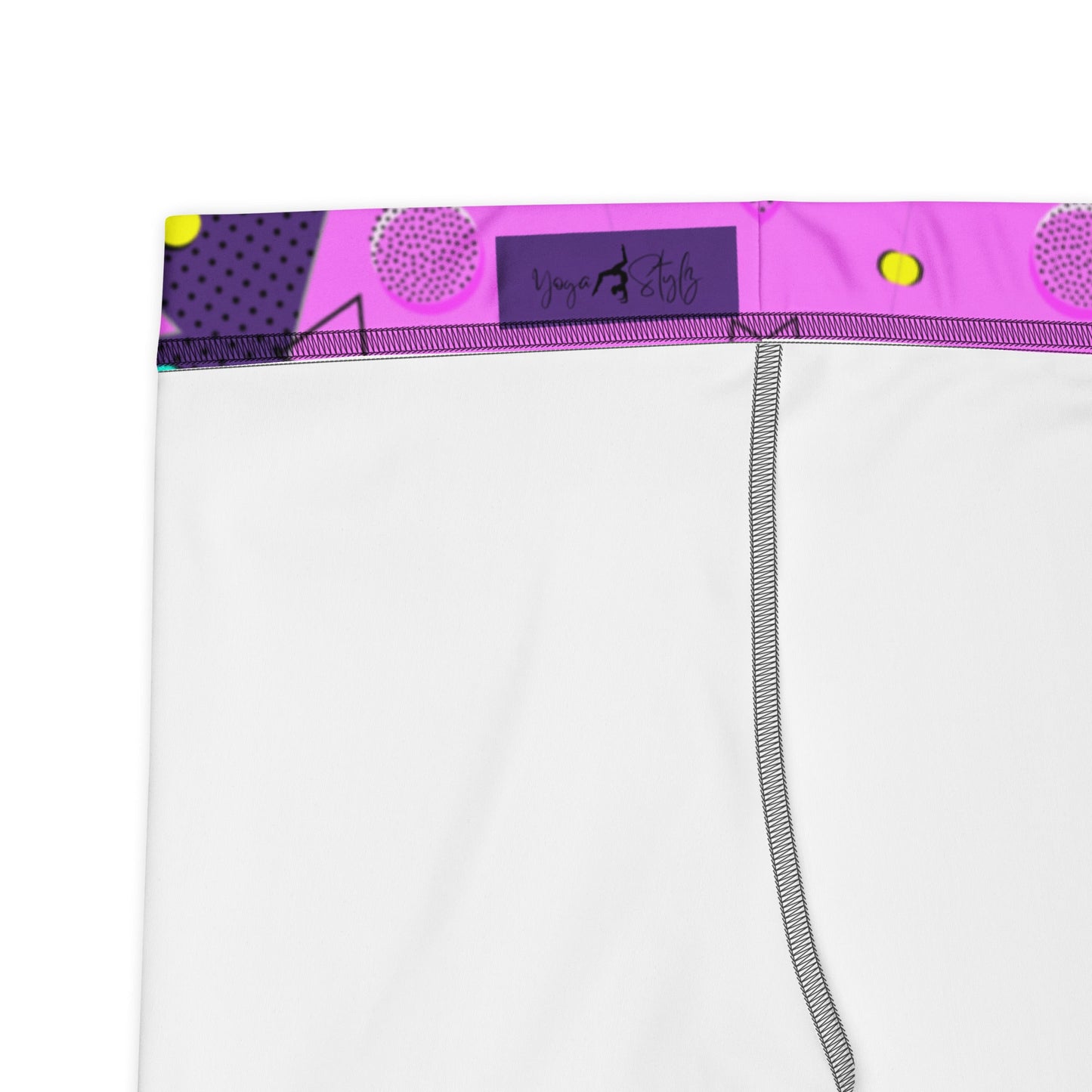 Sport - Shorts im Bunten Design - YogaStylz