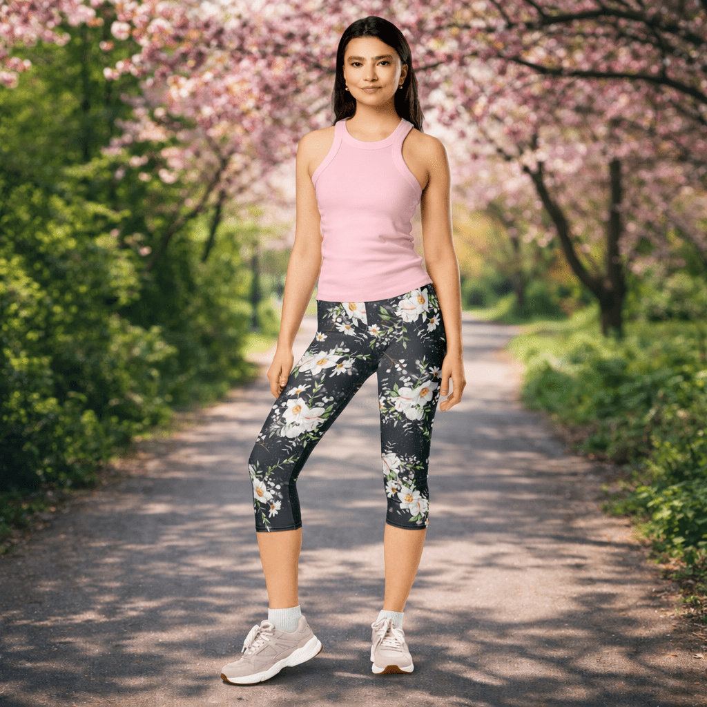 Capri - Leggings – Weißes Blumenmuster - YogaStylz