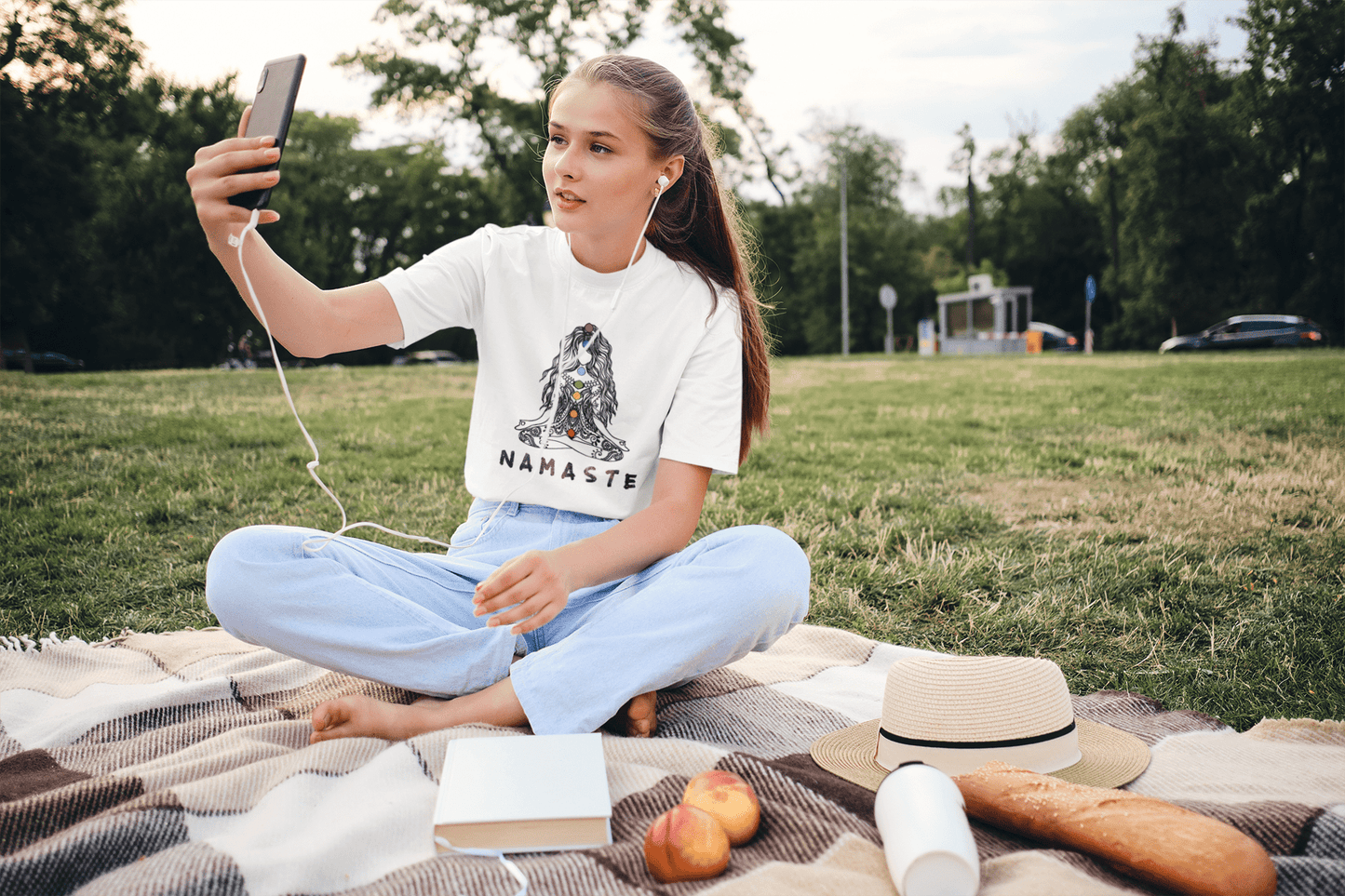 Chakra Namaste T-Shirt – Boho Yoga Shirt – Spirituelles Unisex T-Shirt aus 100 % Baumwolle - Klassisches Unisex T-Shirt - YogaStylz