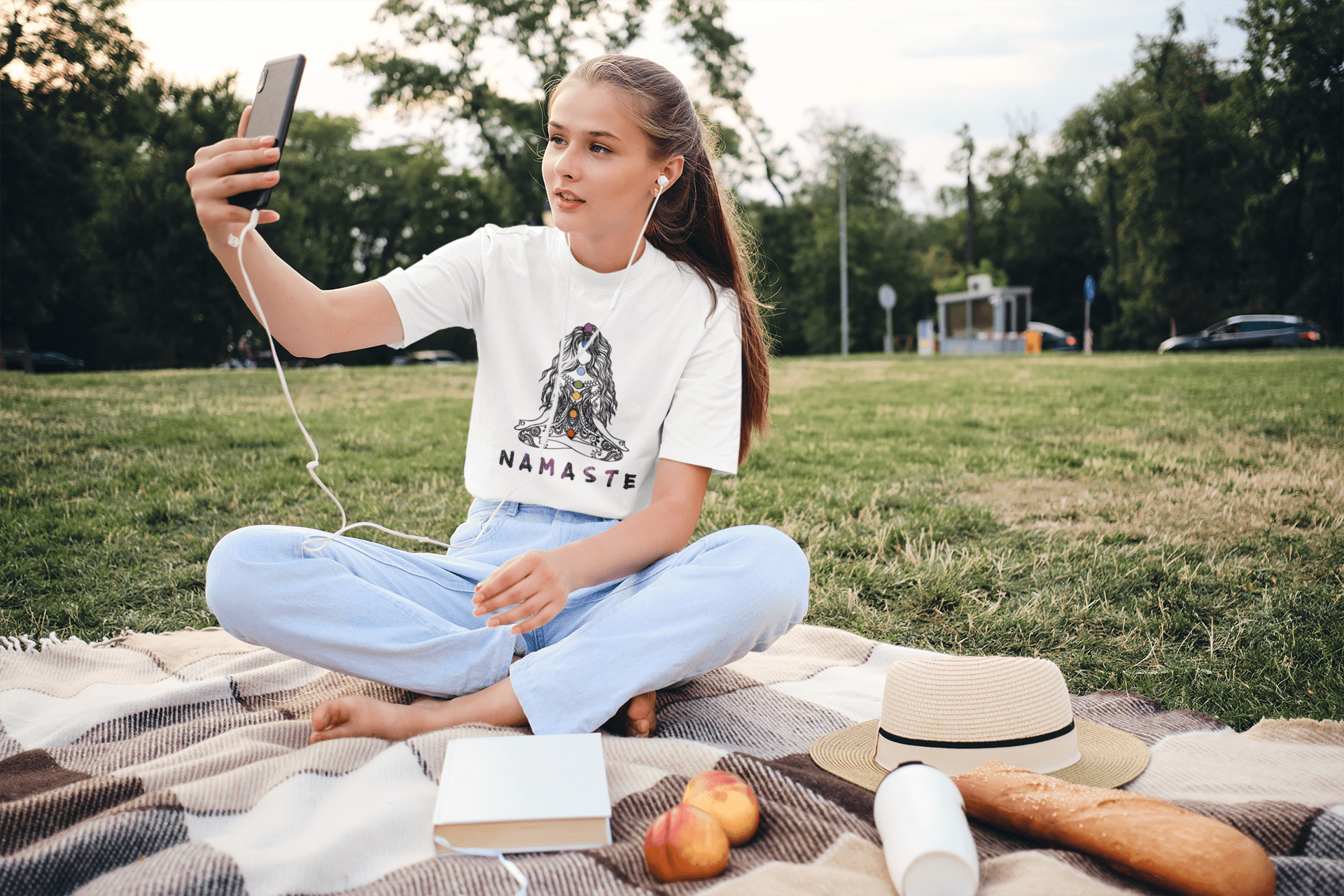 Chakra Namaste T-Shirt – Boho Yoga Shirt – Spirituelles Unisex T-Shirt aus 100 % Baumwolle - Klassisches Unisex T-Shirt - YogaStylz