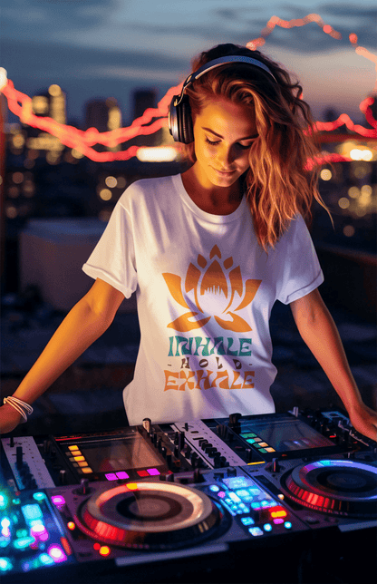 Inhale Exhale T-Shirt – Achtsamkeit & Meditation Design | Unisex Shirt aus 100 % Baumwolle (Bio) für Yoga & Selfcare - YogaStylz