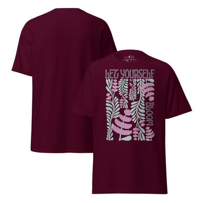 T-Shirt „Let Yourself Bloom“ | Florales Design | Klassisches Baumwollshirt mit Botschaft - YogaStylz