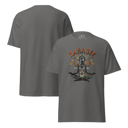 T-Shirt meditierende Frau – Achtsamkeit & Yoga Shirt – Spirituelles Unisex Shirt aus Baumwolle - Klassisches Unisex T-Shirt - YogaStylz