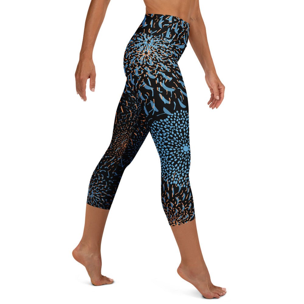 Yoga Capri - Leggings Blau Schwarz – Hoher Bund & 4 - Wege - Stretch | Bequeme Sport - Capri für Damen, stylisch & funktional - YogaStylz